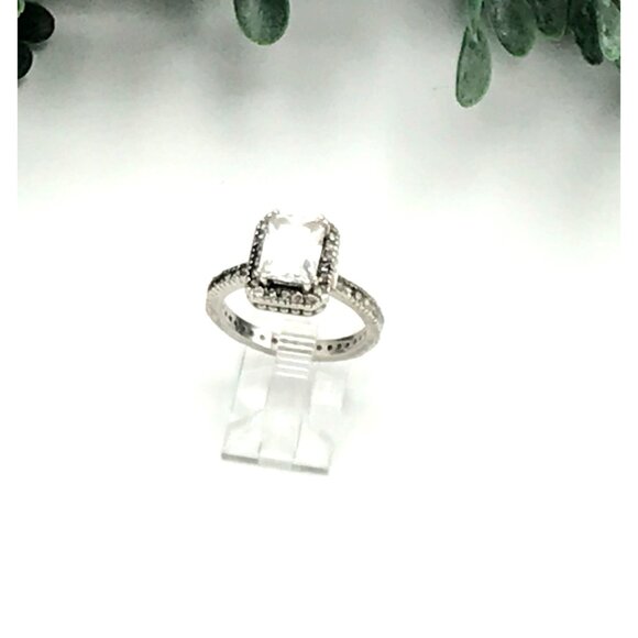 Vintage style Sterling silver ring  Princess Cut Ring With Clear Stone size 8.5 - Picture 3 of 6